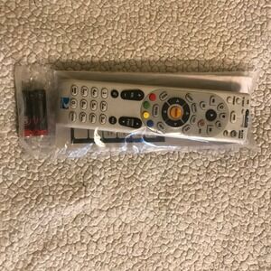 DirecTV RC66 Universal Remote Control WhiteSatellite Receiver New with Batteries
